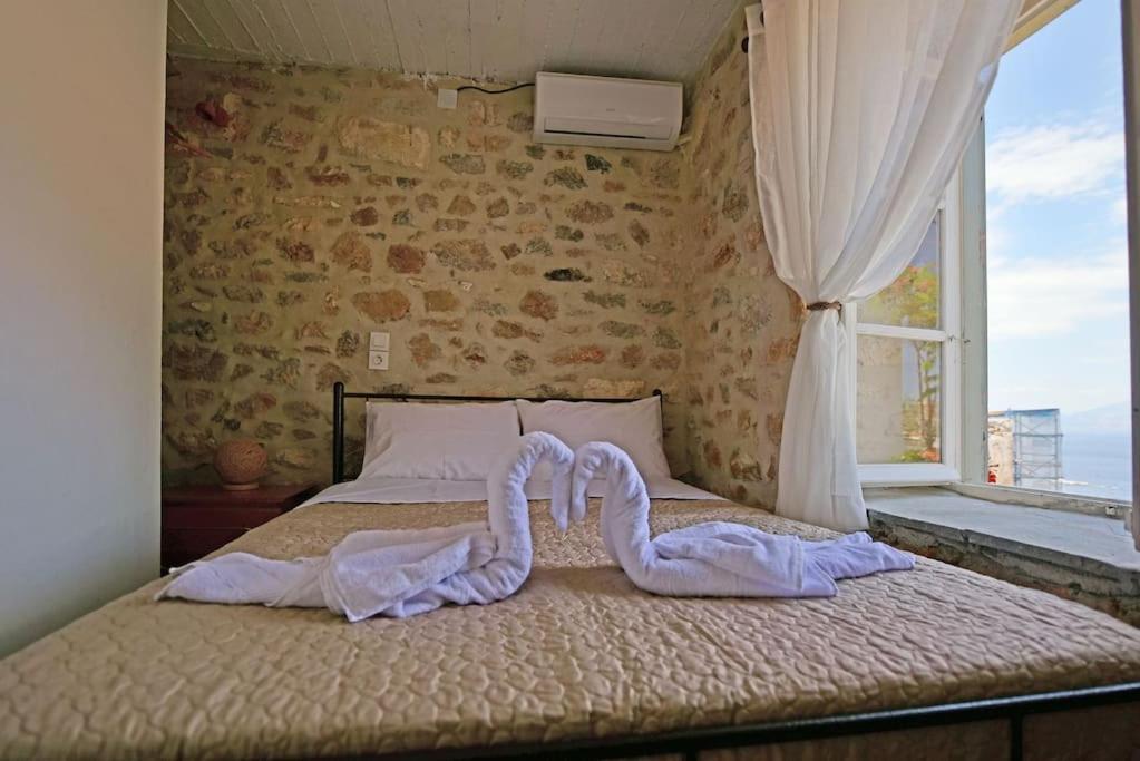 Haven Apartment Đảo Hydra Ngoại thất bức ảnh